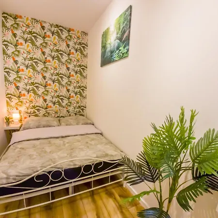 شقة Punkt - Z Jacuzzi W Centrum Katowic