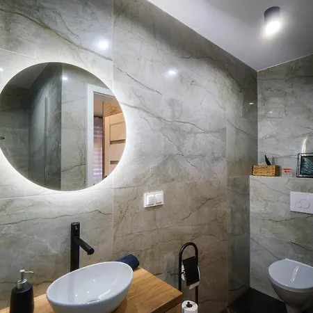 Daire Punkt - Z Jacuzzi W Centrum Katowic