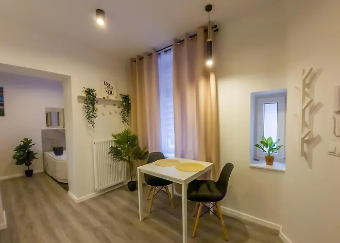 Punkt - Z Jacuzzi W Centrum Katowic