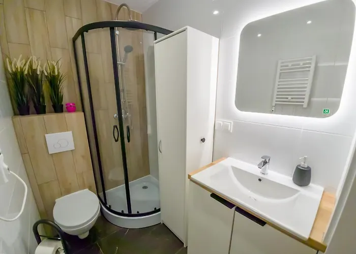 Punkt - Z Jacuzzi W Centrum Katowic *